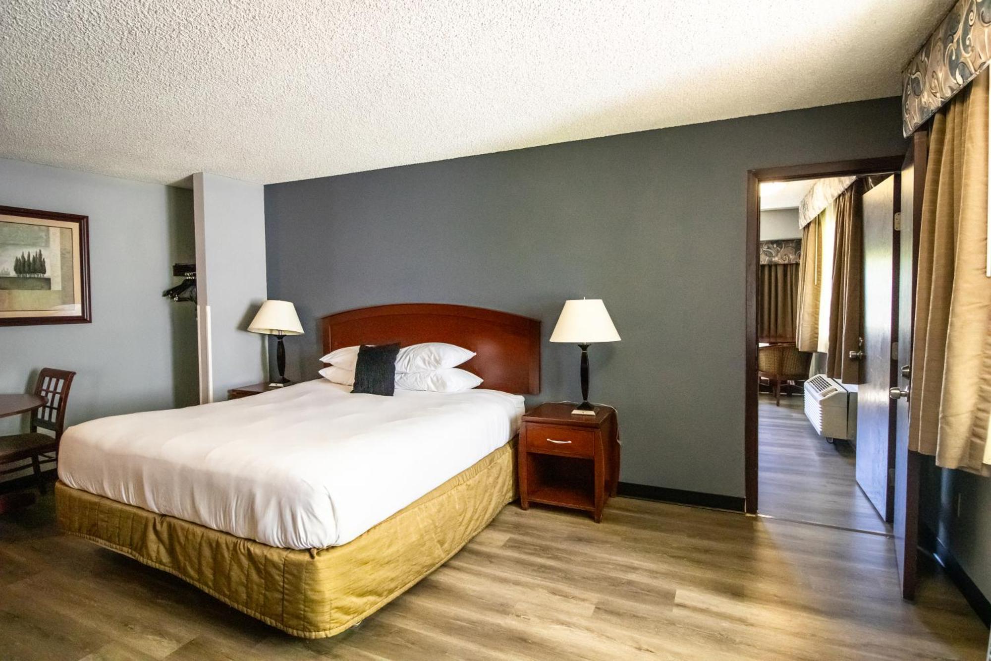 Red Lion Inn & Suites Vancouver Buitenkant foto